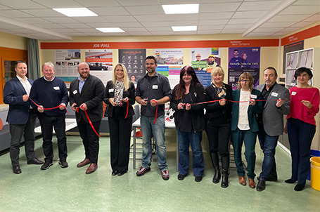 Einen sichern Weg in die berufliche Zukunft ermöglichen – die Strahlemann® Talent Company an der Johann-Julius-Hecker-Schule Berlin-Marzahn/Hellersdorf ist eröffnet