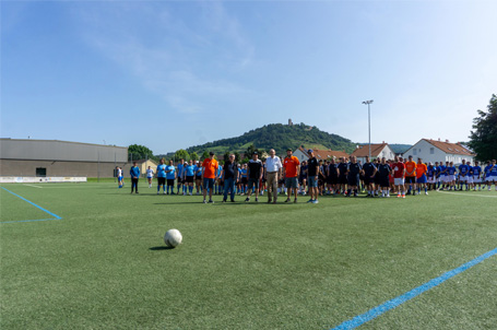 Sportsgeist und Berufsorientierung – Strahlemann Benefiz-Fußballcup 2025 begeistert mit Spielfreude, Fairplay und großer Resonanz