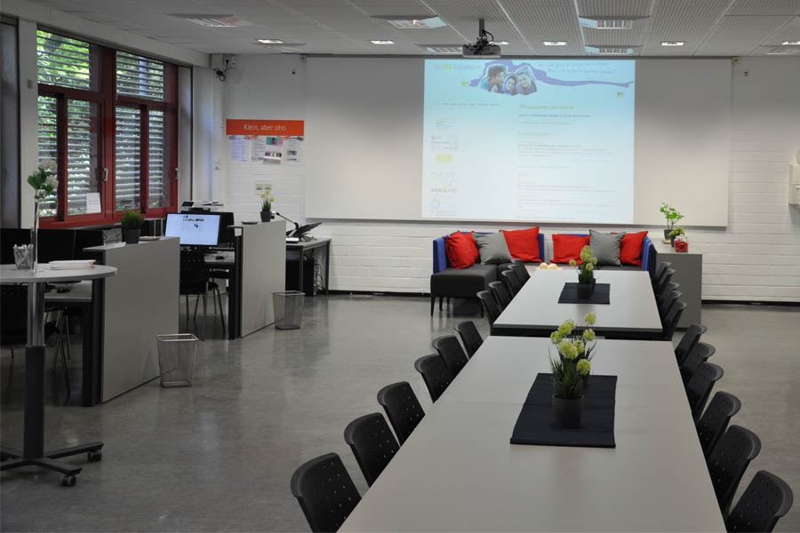 Die neu eröffneten Räumlichkeiten der Integrierte Gesamtschule Edigheim in Ludwigshafen